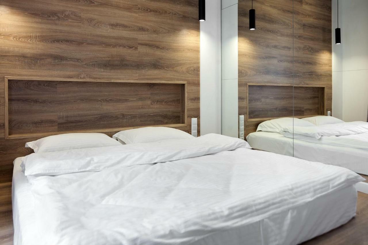 Leogrand Loft Apartments On Lychakivska 4 Lviv Exterior photo